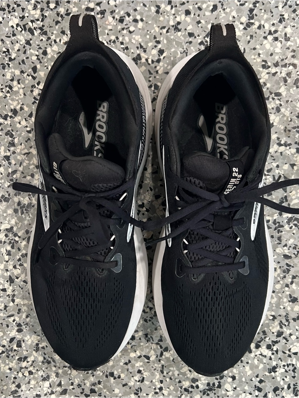Brooks Glycerin 22 GTS size 10.5 Men’s - Picture 8 of 11